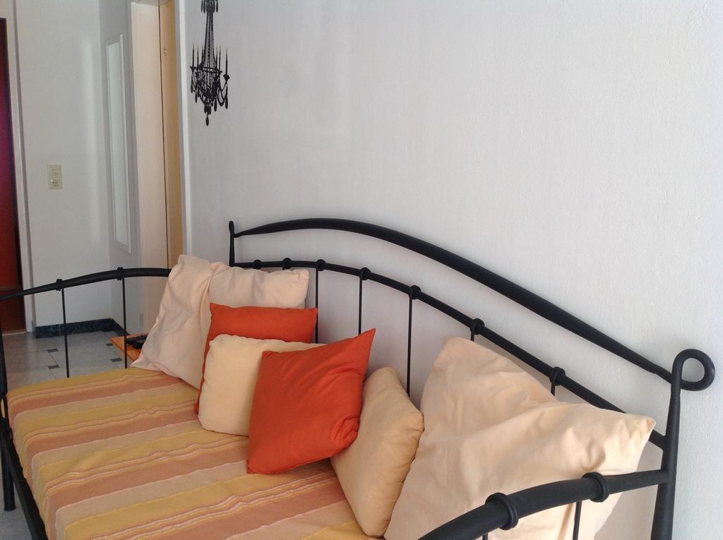 Apartmani Roberta Bol Room photo