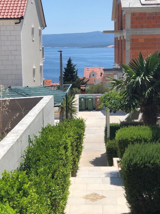 Apartmani Roberta Bol Exterior photo